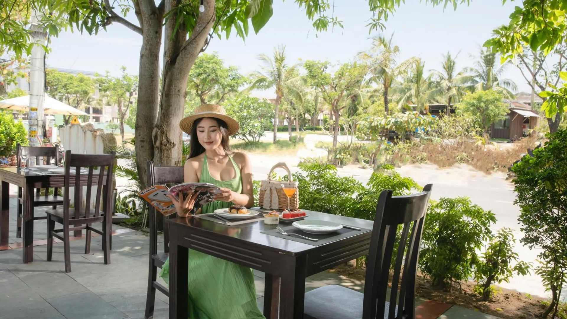 Hoi An Beach Hotel 4*, Hoi An Vietnam