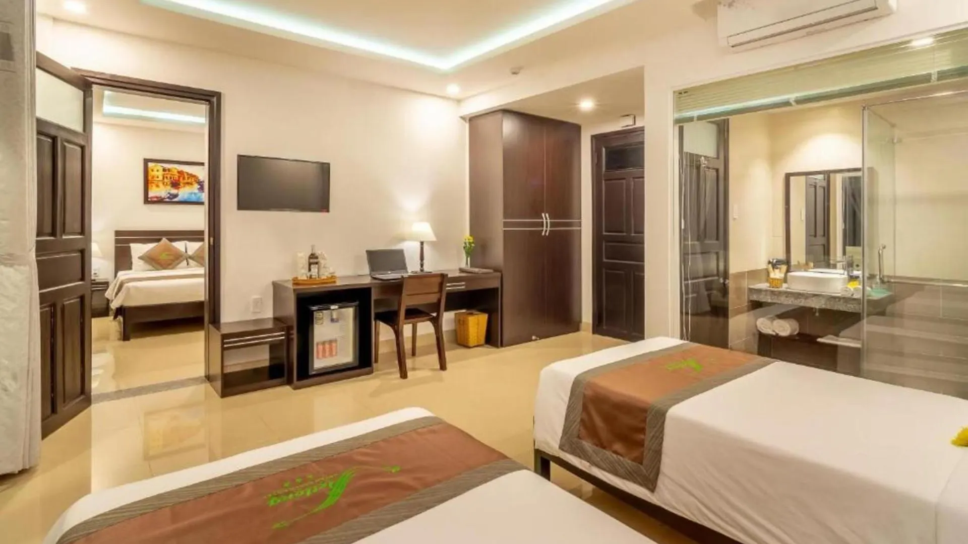 Hoi An Beach Hotel
